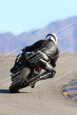 media/Jan-14-2022-Apex Assassins (Fri) [[4609ad47be]]/Trackday 2/Session 3/Turn 12 Backside/